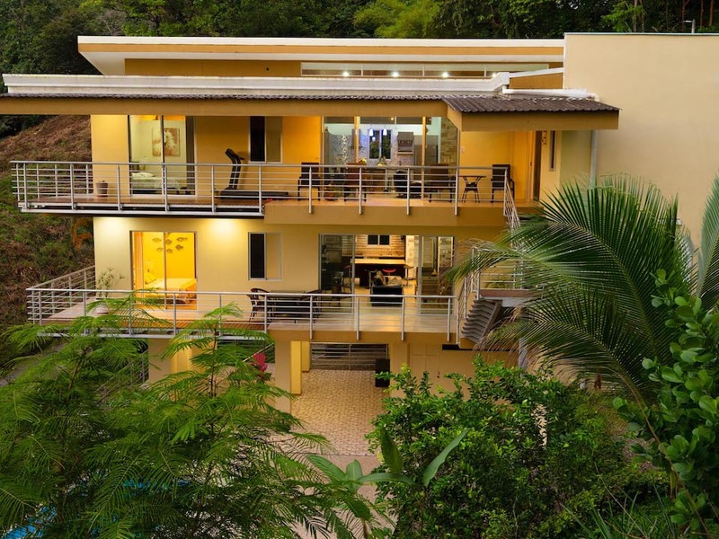 5 bed Single Family Homes For Sale in Manuel Antonio, Puntarenas - 1
